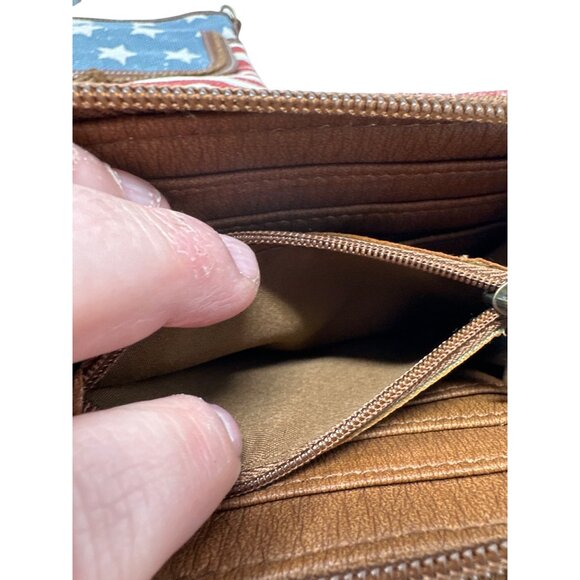 Rue 21 Americana Crossbody Bag with Matching Wristlet Wallet - Picture 15 of 15